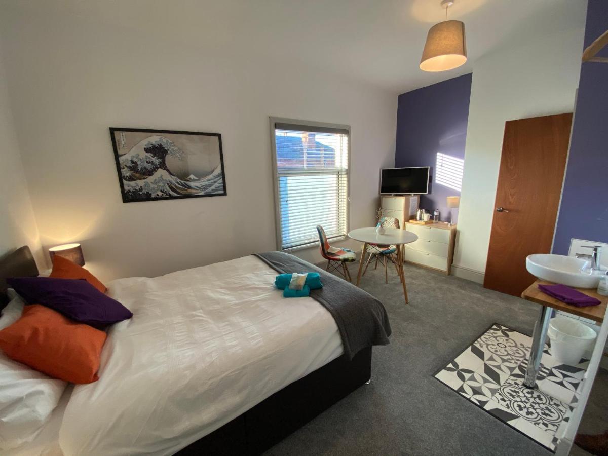 77 Underwood Lane Apartment Crewe Bagian luar foto