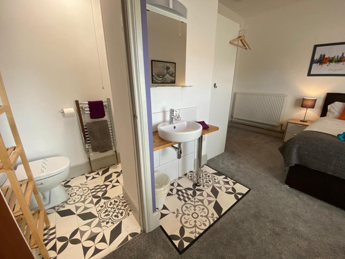 77 Underwood Lane Apartment Crewe Bagian luar foto